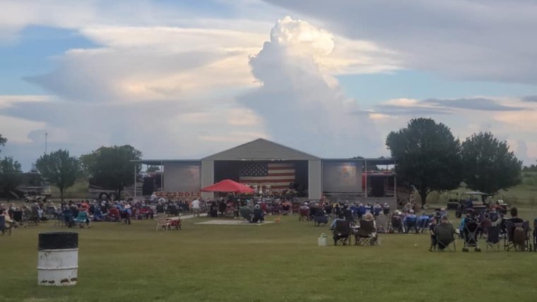 Heavenly Melodies – Seminole Gospel Choir Live